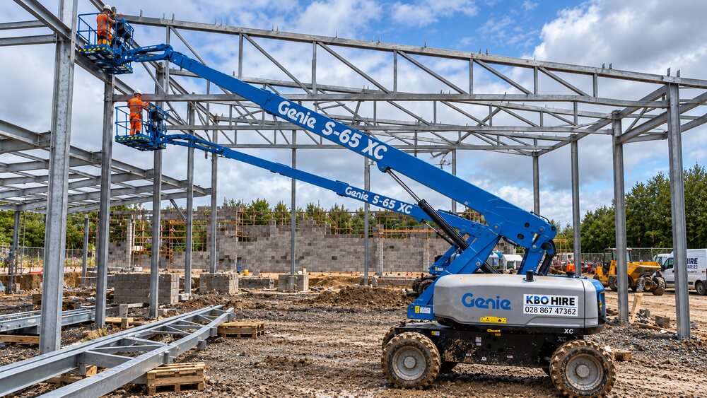 Boom Lifts 10–43 m: Telescopic boom