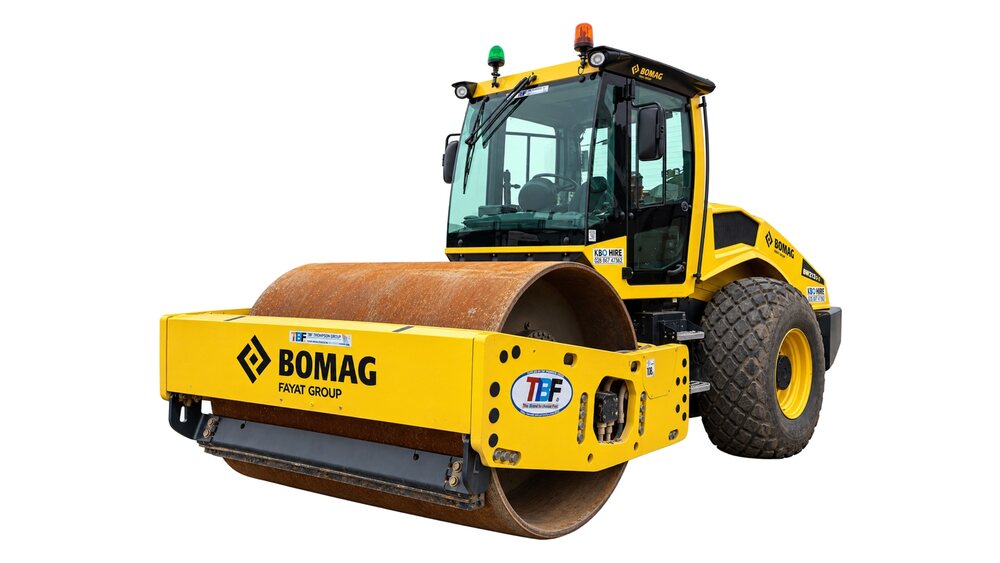 Single-Drum Roller 13T available to hire from KBO Hire